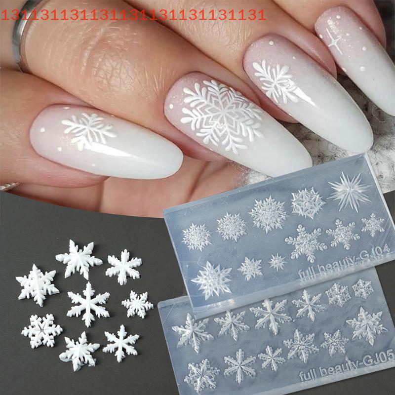 1PCS 3D Embossed Soft Stamping Plate Reusable DIY Gel Stencils for Christmas Carving Winter Snowflake Silicone Nail Art Mold