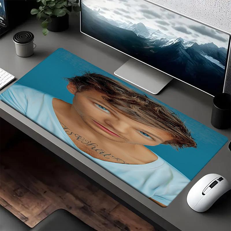 Louis Tomlinson Theme Mouse Pad, Non Slip Rubber Base, Multifunctional Office & Home Decor, Perfect for Workspace Personalization.