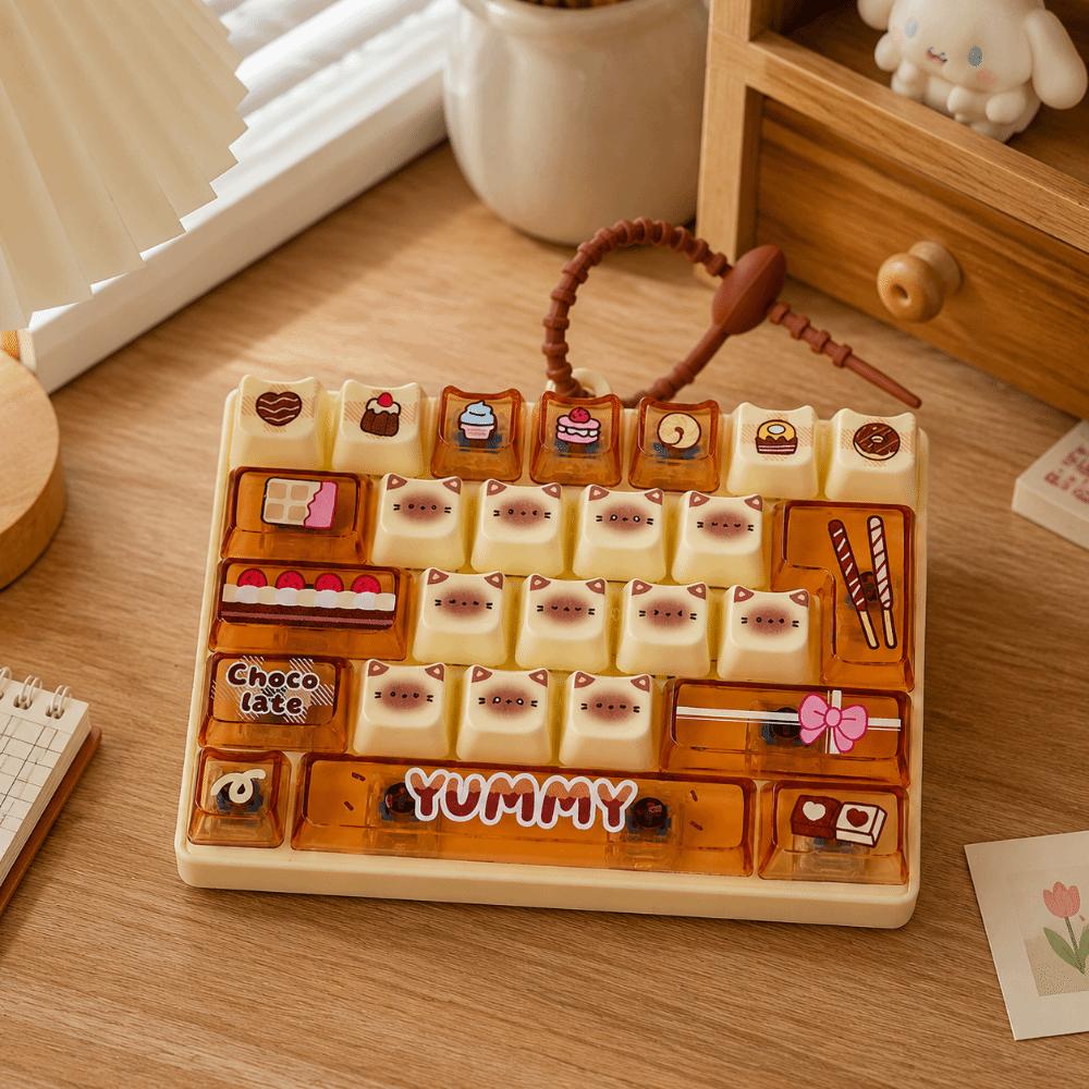 Creative Push Button Keychain Silicone Keycap Clicker Keyring Fidget Keyboard Pendant Small Gift