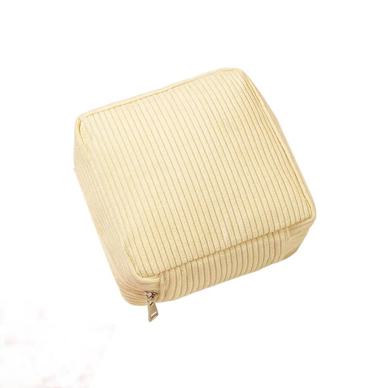 Portable Sanitary Towel Storage Bag Travel Mini Cosmetics Lipstick Organizer Bag Tampon Storage Bags Pads Pouch Makeup Organizer