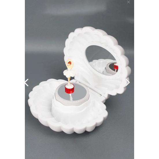 Передвижная ювелирная и музыкальная шкатулка Ballerina Oyster