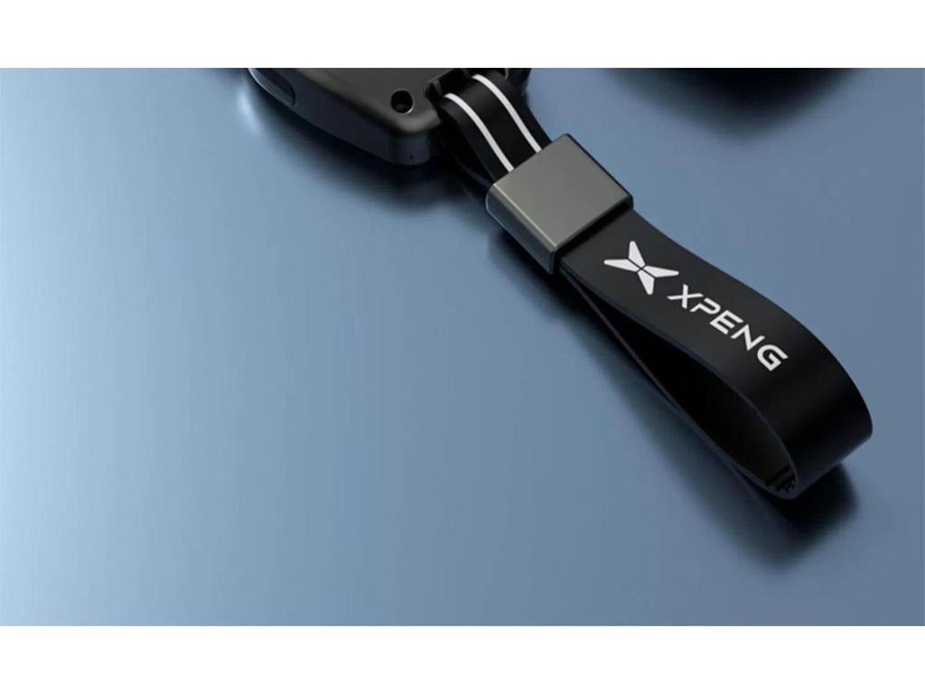 Premium Key Cover & Chain for Xiaopeng Models: P7, P7i, P5, G3, G3i, G6, G9 - Men's & Women's Edition