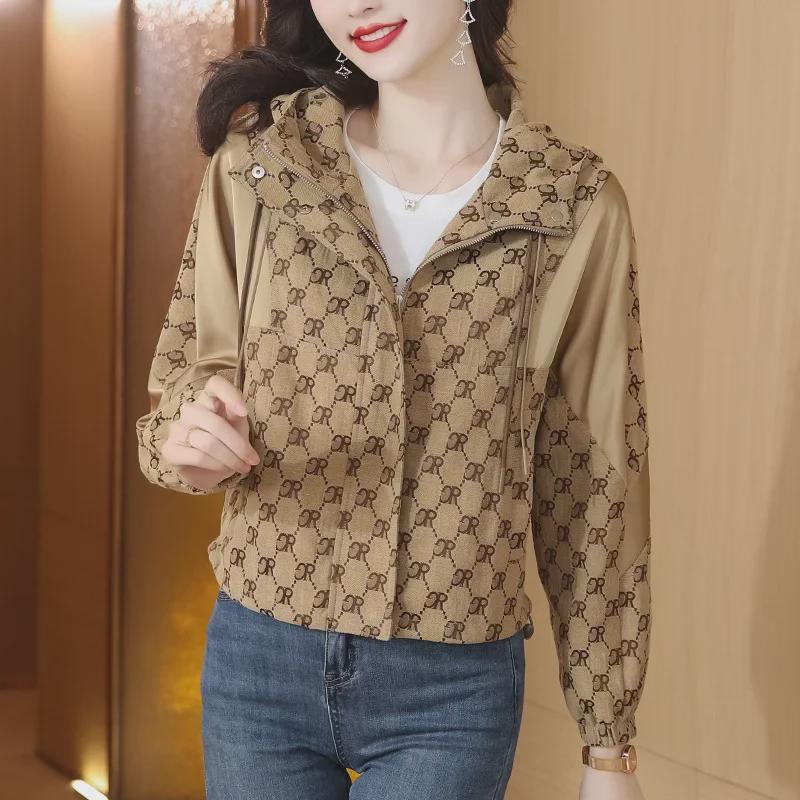 Осень 2023 Женская модная ветровка с капюшоном и принтом - Маленький размер, трендовая верхняя одежда