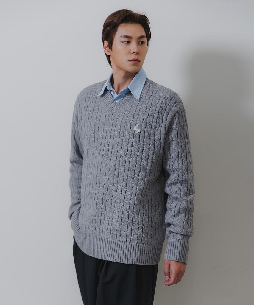 BAKKEN Point Logo Pendant V-Neck Cable Knit Bk8941_Gray