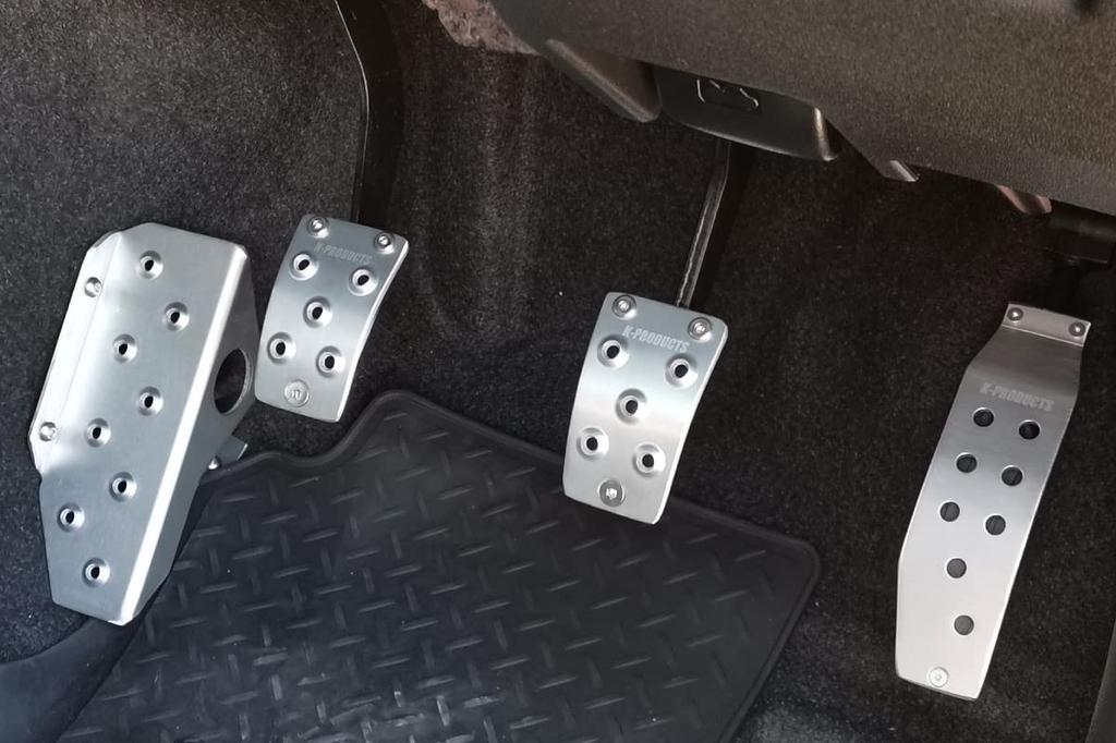 Комплект алюминиевых педалей для автомобиля Jimny JB64 JB74 MT K-PRODUCTS