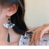 Серьги-крючки в китайском стиле, серьги-листья, преувеличенно длинные серьги, серьги-капли в форме веера, женские