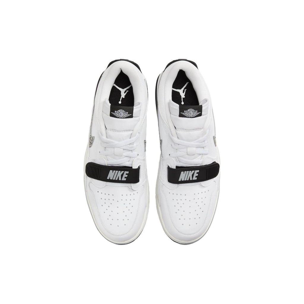 Кроссовки мужские Air Jordan Legacy 312 Low Elephant Swoosh Белые Черные Парусный CD7069-110