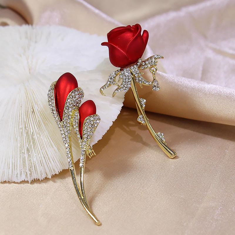 Elegant  Rose Flower Brooches Lapel Pins Jewelry Decoration