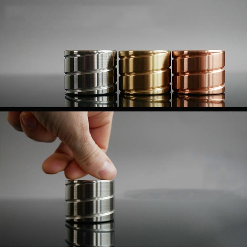 1PCS Decompression Rotating Metal Cylindrical Gyroscope Desktop Office Fidget Toy Optical Illusion Flowing Antistress Gift