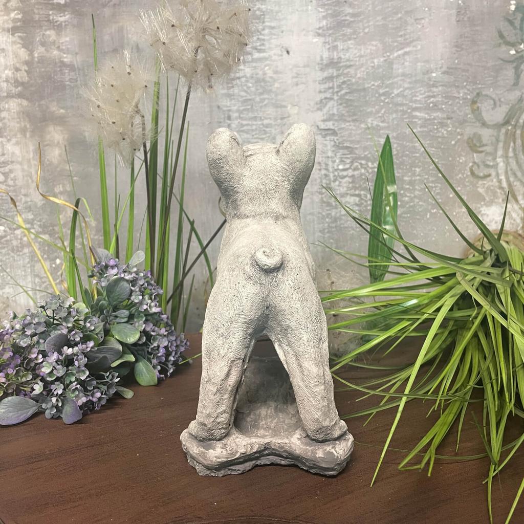Concrete bulldog - a beautiful standing dog statue for your garden!