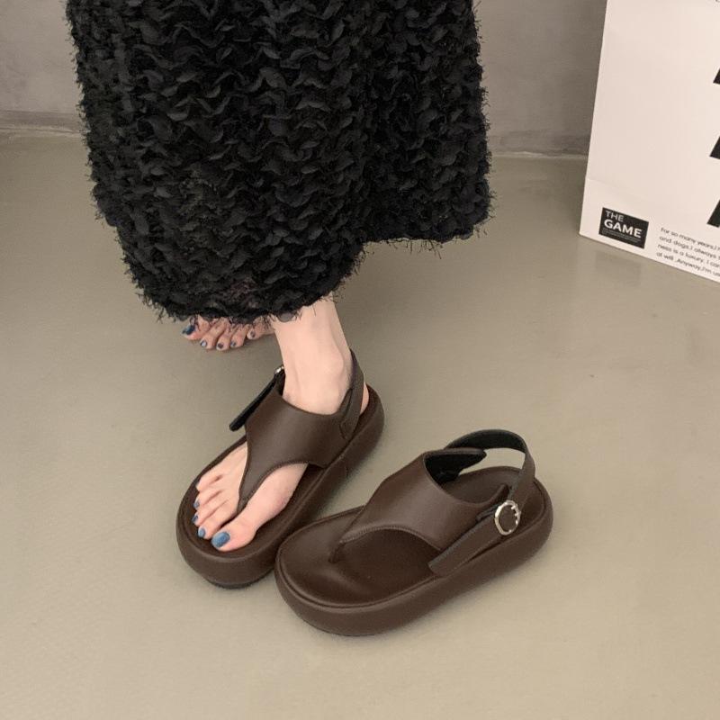 Thick-soled Heightening Toe Sandals Women's 2025 Summer New Models with Skirts Versatile Retro Belt Buckle Roman Beach Shoes