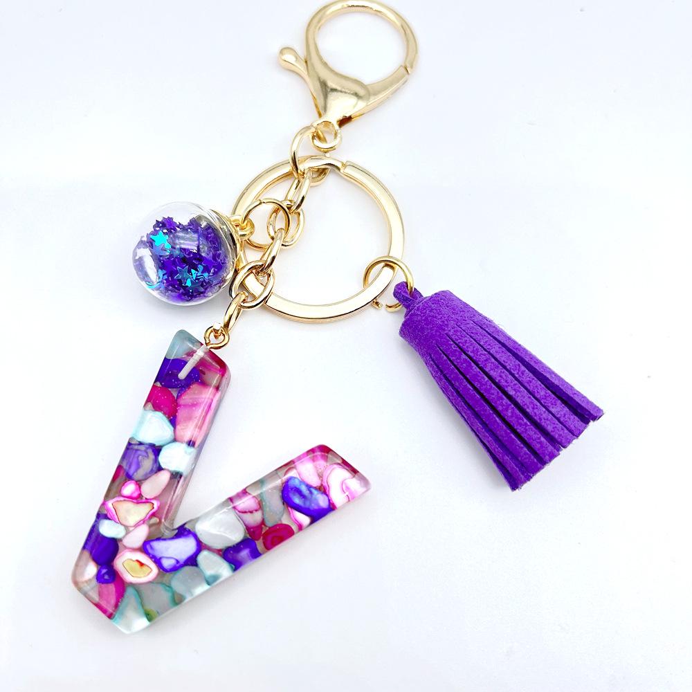 Европейский и американский хит продаж брелок с английскими инициалами и фиолетовой кисточкой