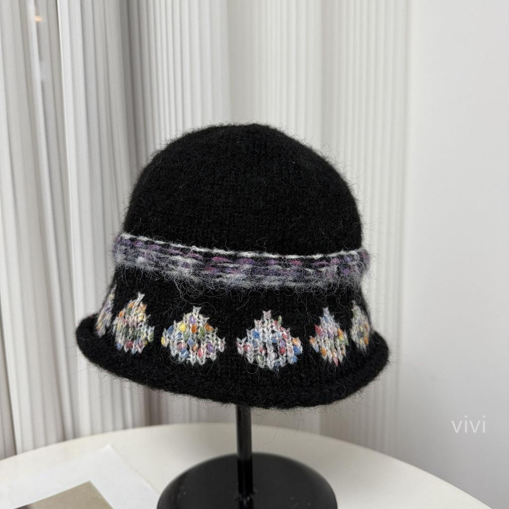 Jacquard knitted bucket hat women's autumn and winter plush curled fair island wind sweet big head circumference showing face small bucket hat