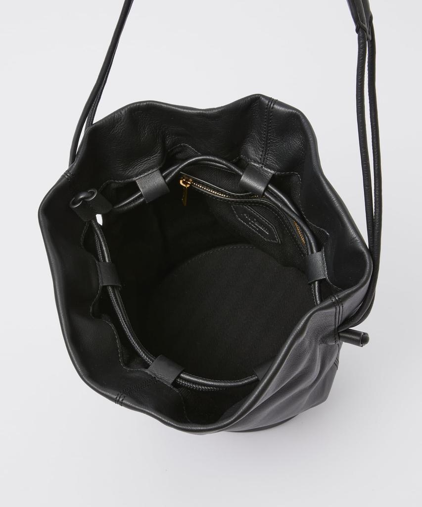 Сумка через плечо NUBE BUCKET ЧЕРНАЯ [J&M Davidson] LNBK-0XX-SCXX Женская [Товар]