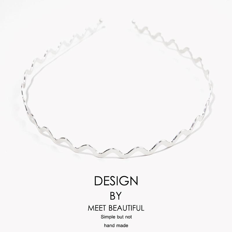 Волнистая Блестящая Металлическая Цветная Повязка на Голову Летняя Новая Модная Повязка для Волос для Женщин Девушек Женская Шикарная Супер Тонкая Блестящая Повязка на Голову Аксессуары для Волос