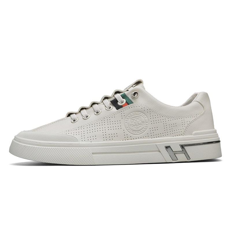 Мужская обувь, 2023 г., летние полые мужские повседневные туфли для досок, кожаная дышащая подошва на мягкой подошве, маленькие белые туфли