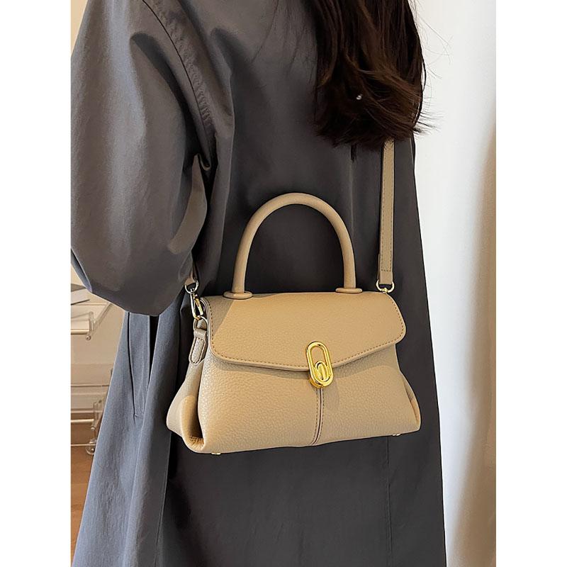 Дизайнерская сумка через плечо большой емкости с текстурой высокого класса для женщин, новая модная простая сумка через плечо Pop Explosive Small Square Pack