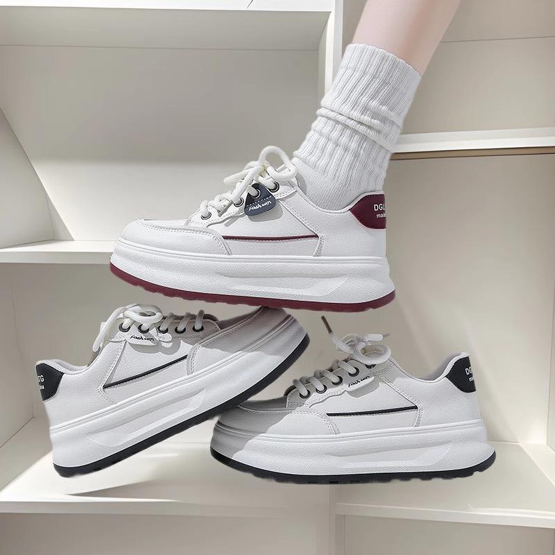 Модные туфли на толстой подошве Four Seasons Muffin с круглым носком, тренд, женские маленькие белые туфли 2024, новые, на шнуровке, повседневные спортивные кеды