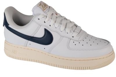 W Air Force 1 07 EasyOn, женские белые кроссовки
