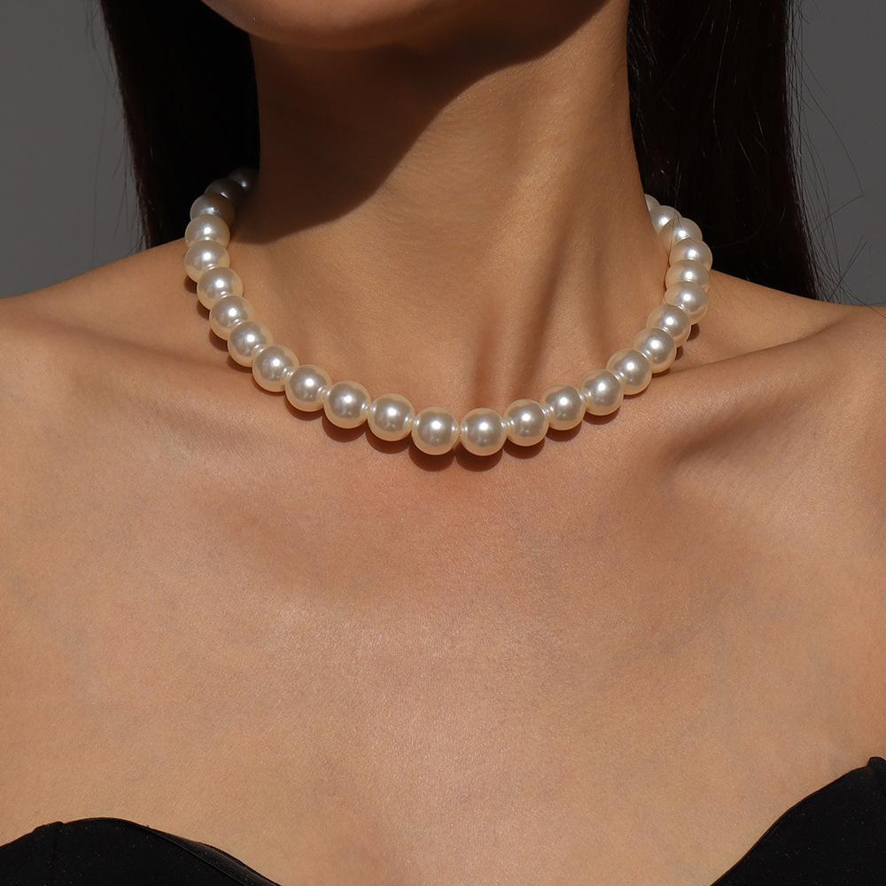 Tooxika Retro Elegant Fashion Choker Necklace Exaggerated Pearl Geometric Personality Temperament Necklace