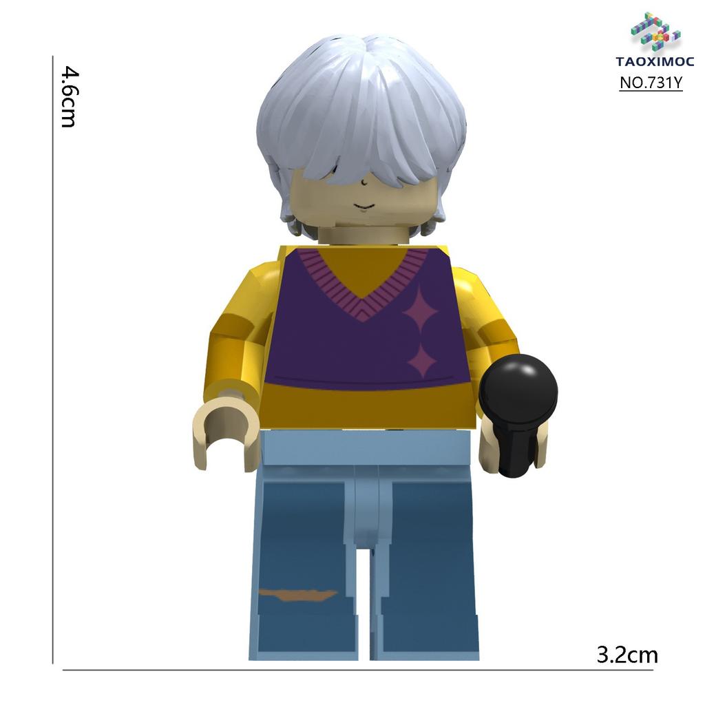 KPop Охотники на демонов, группа охотников на демонов, строят блоки с Люми и собирают игрушечные строительные блоки с куклами