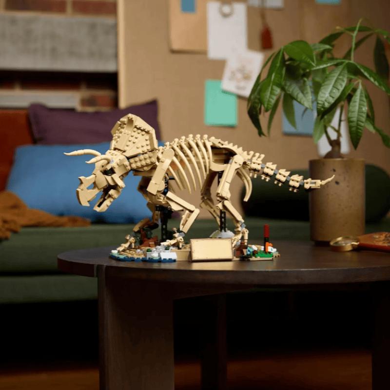2026 New Product Film and Television Series Building Blocks Triceratops Dinosaur Fossil 1154 Pcs Suitable for Birthday Gift