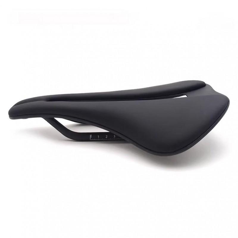 Ultra-Light Carbon Fiber Bicycle Saddle Short Nose Ergonomic Cushion Road Mountain Bikes