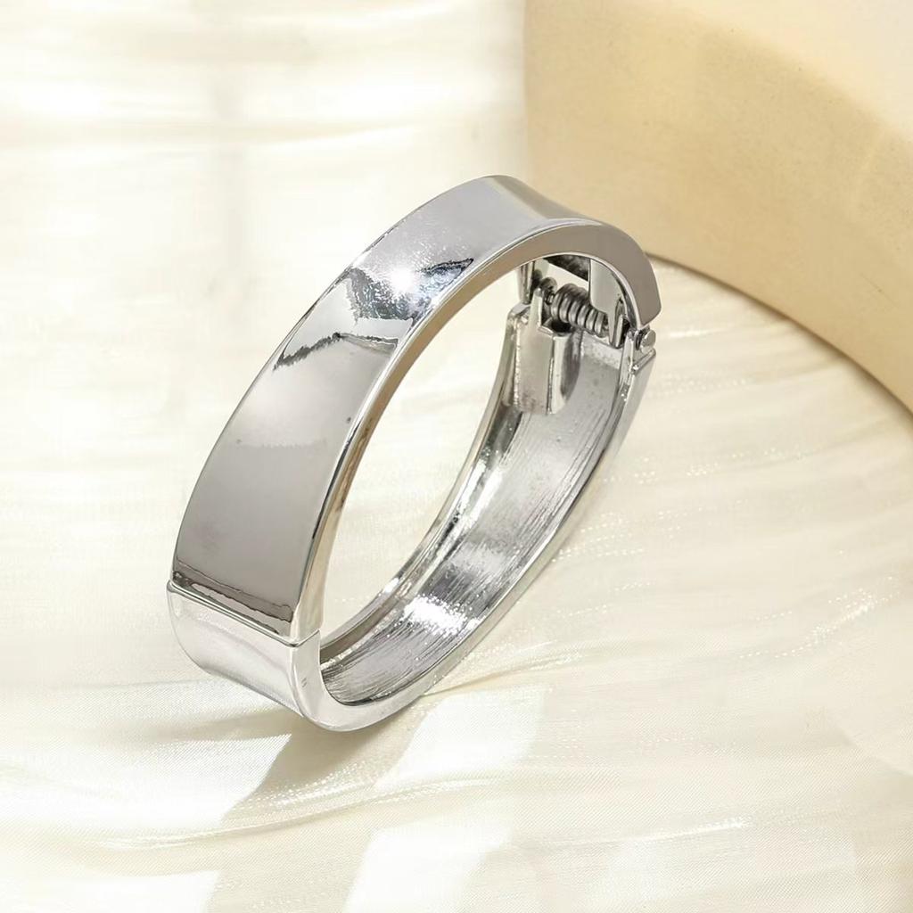 Браслет INS Минималистичный Неправильная Волна Ювелирные Изделия Металлический Глянцевый Браслет Женские Ювелирные Изделия