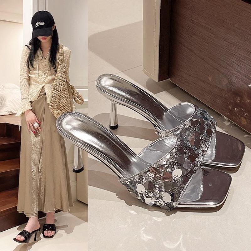 Модные горячие продажи 2025 Новые модные женские шлепанцы в французском стиле с пайетками, современные шлепанцы на высоком каблуке с квадратным носком, женские
