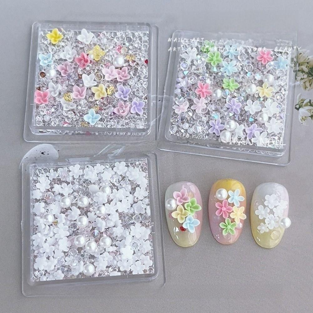 White Crystal Floral Nail Decorations Mix Style Nail Accessories Hot Nail Art Charms for Nail DIY
