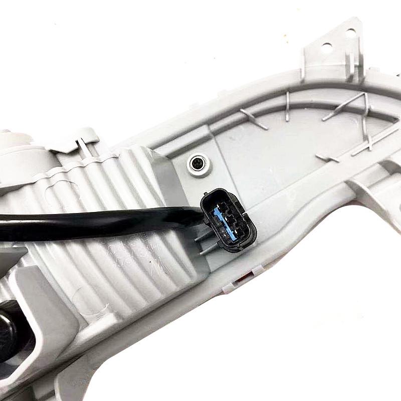 Задний бампер Kia KX5 в сборе с задними фонарями и противотуманными фарами (Лево право)