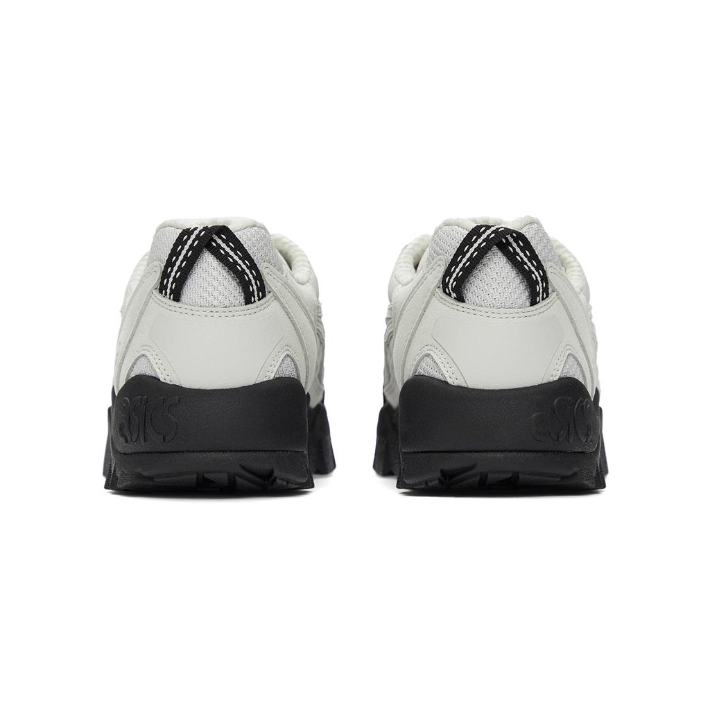 New ASICS GEL PICKAX Low Top Outdoor Shoes Unisex Iridescent White 1203A746-021