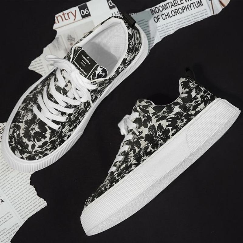 Fashion Designer Shoes Men New 2024 Fashion Casual Printed Canvas Shoes Summer Comfortable Lace-up Skateboard Shoe Zapatos De Hombre