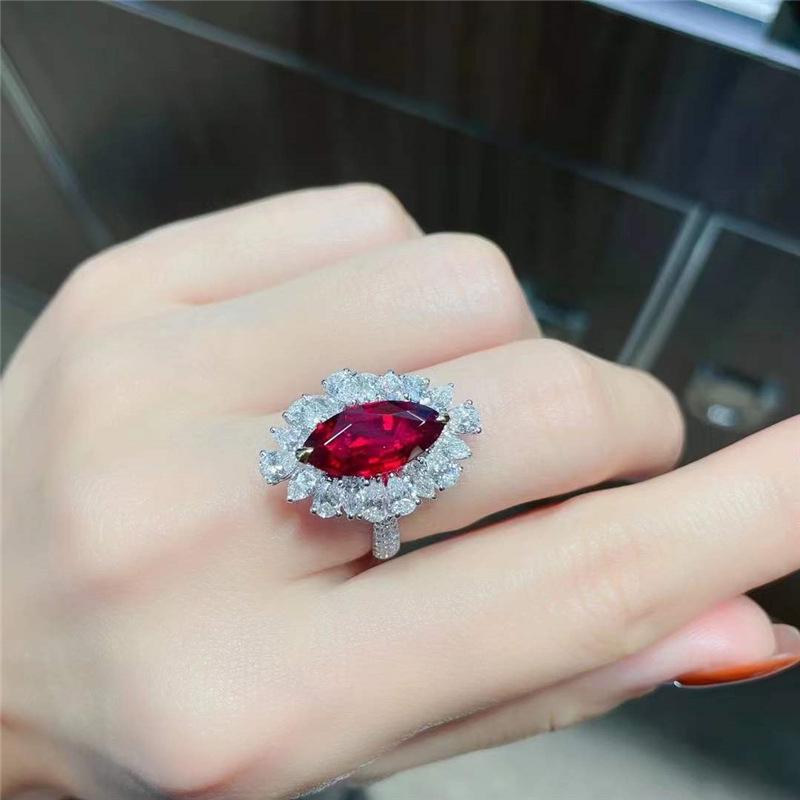 Trendy Simulated Red Tourmaline Horse-Eye Open Ring for Women – High-End Fashion Diamond Ring
