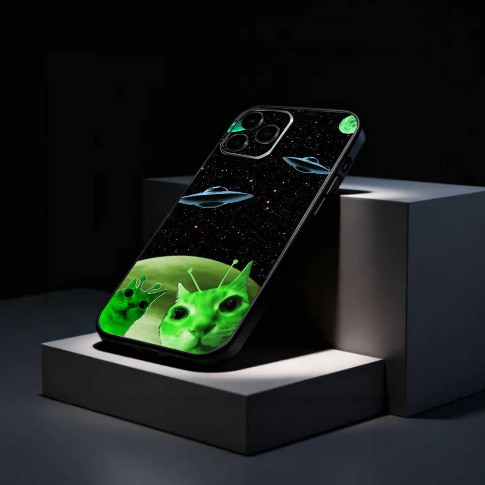 green alien cat cute   Phone Case Silicone Soft For IPhone 17 16 15 14 13 12 11 X XR Plus Pro Max Plus