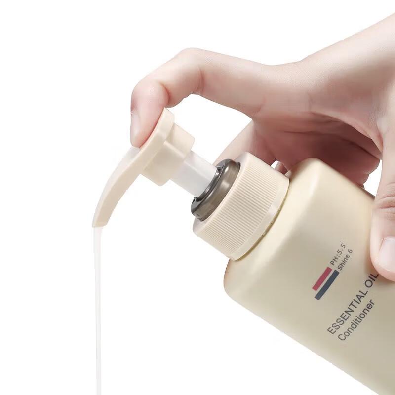 Adolph Glossy Silky Shampoo and Conditioner Set