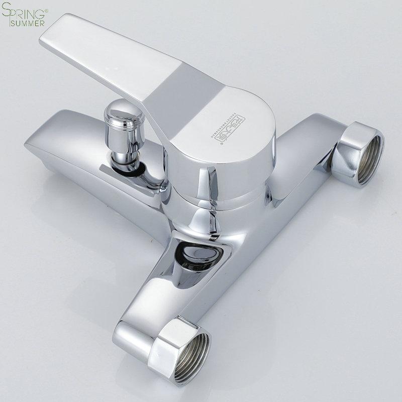 Brass Modern Wall Mounted Bathtub Shower Faucet Set Single Handle Bidet Rain Shower Mixer with Ceramic Valve Core Chrome Finish