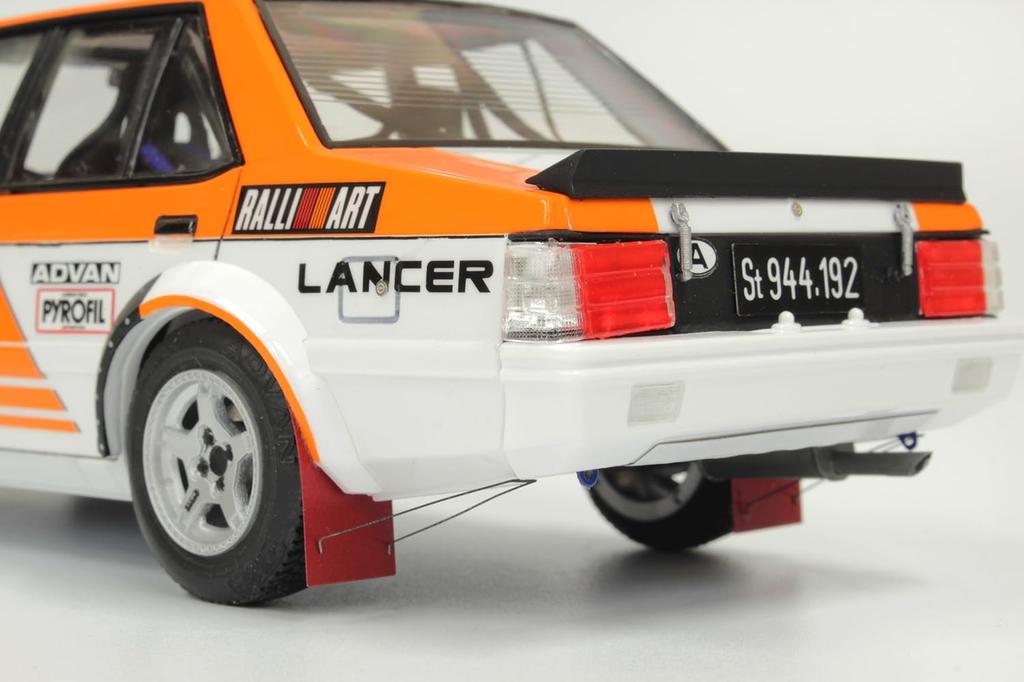 Platz/NuNu 1/24 Racing Series Mitsubishi Lancer Turbo 1982 1000 Lakes Rally Plastic Model Kit PN24018 (Car)
