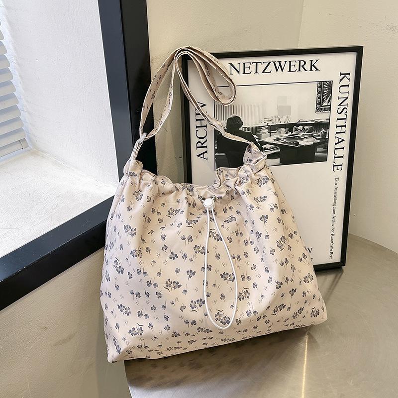 Литературная цветочная сумка Модная сумка через плечо Mori Popular Bag Универсальная сумка-мессенджер Сумка через подмышку