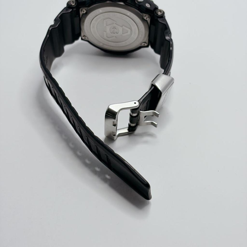 Used CASIO G-SHOCK GW-A1000-1AJF Radio solar with box explanation