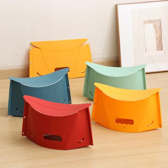 Складной стул Эргономичный дизайн Отверстия для ручек Портативное сиденье Снятие нагрузки с коленей Туристический стул для путешествий кемпинга рыбалки садоводства