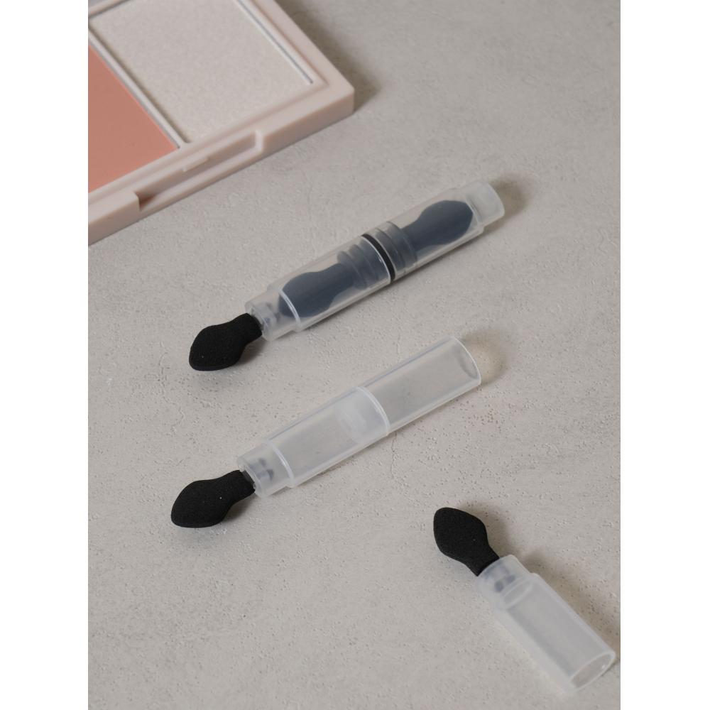 Daiso 5 Speed Sponge Tip Eyeshadow Brush