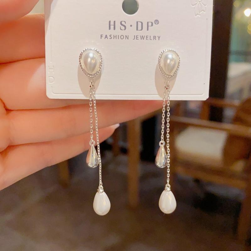 Light Luxury Fashion Gentle Versatile Water Drop Shaped Imitation Pearl Long Fringed Earrings Personalized Simple Design Earrings