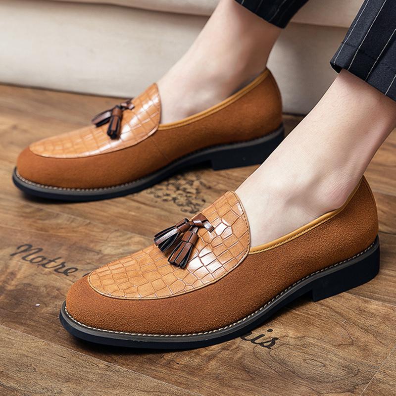 Luxury Brand Designer New Men Tassels Patchwork Dress Shoes Moccasins Wedding Prom Homecoming Party Loafers Zapatos Hombre