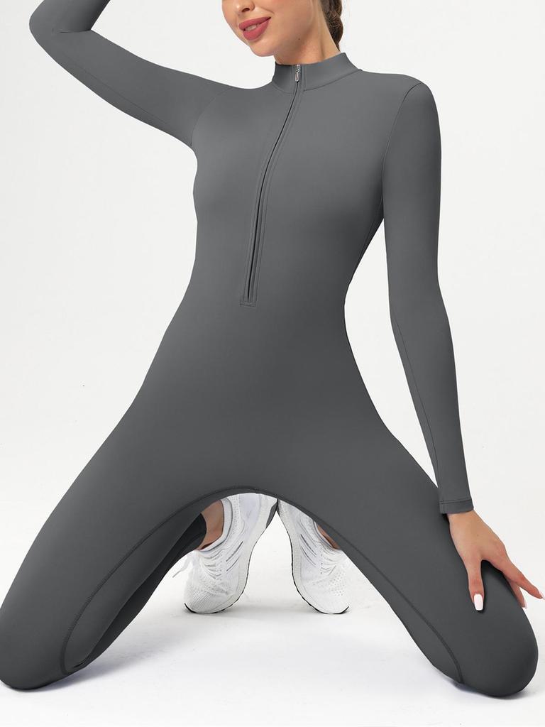 Бежевый комбинезон для йоги с длинным рукавом и молнией - Одежда для высокоинтенсивных тренировок