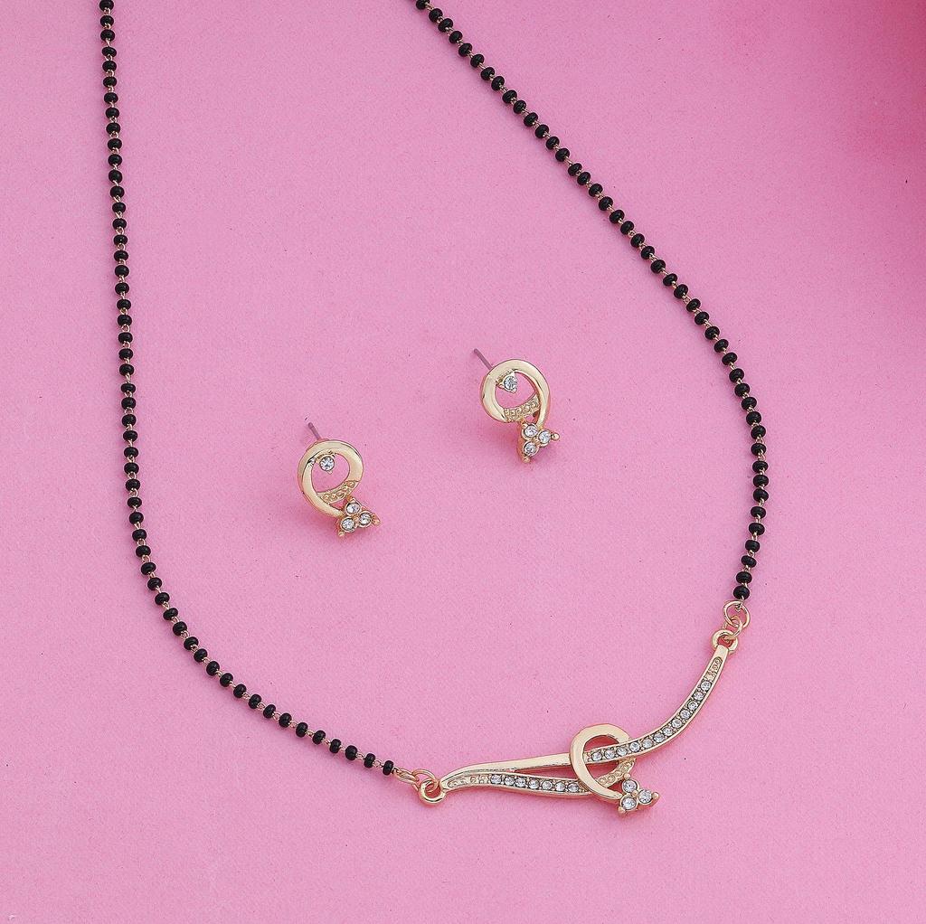 Комплект колье Estele Mangalsutra из 24-каратного золота в обертке