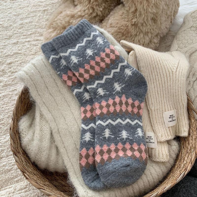 Зимой, теплые утолщенные носки, шерстяные носки до середины икры, носки с ворсом в виде елки, женские носки