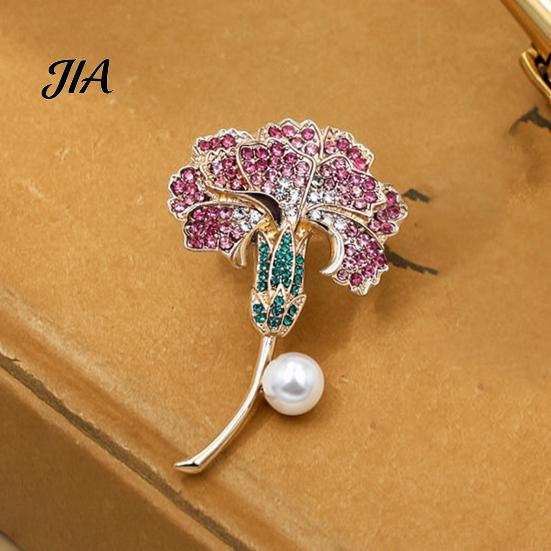 Fashion Accessories Carnation Flower Brooch Pin for Women, Luxury Rhinestone Floral Embellishment Lapel Pin, Alloy Jewelry Accessory Wedding