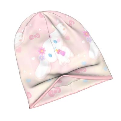 Современная взрослая шапка Cinnamoroll, созданная для расслабленного уличного стиля или для придания изюминки простым нарядам с ненавязчивой остротой.