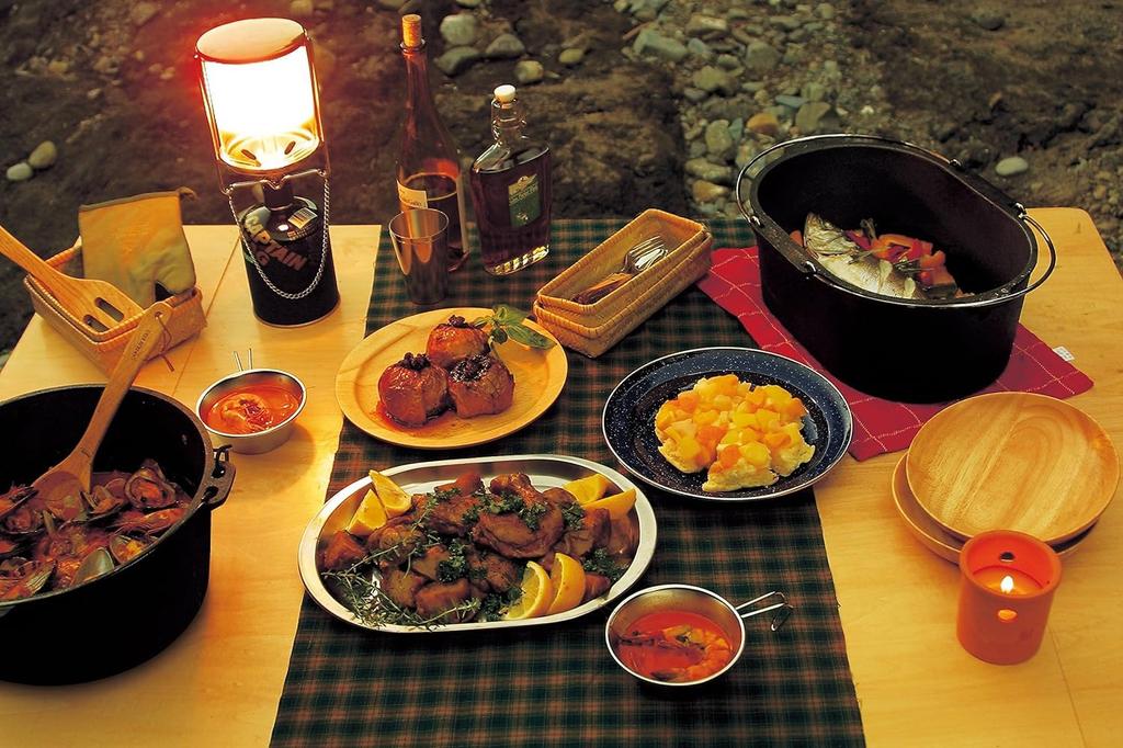 CAPTAIN STAG Camping Barbecue Dutch Oven Cast Iron 20cm No Seasoning Required UG-3045